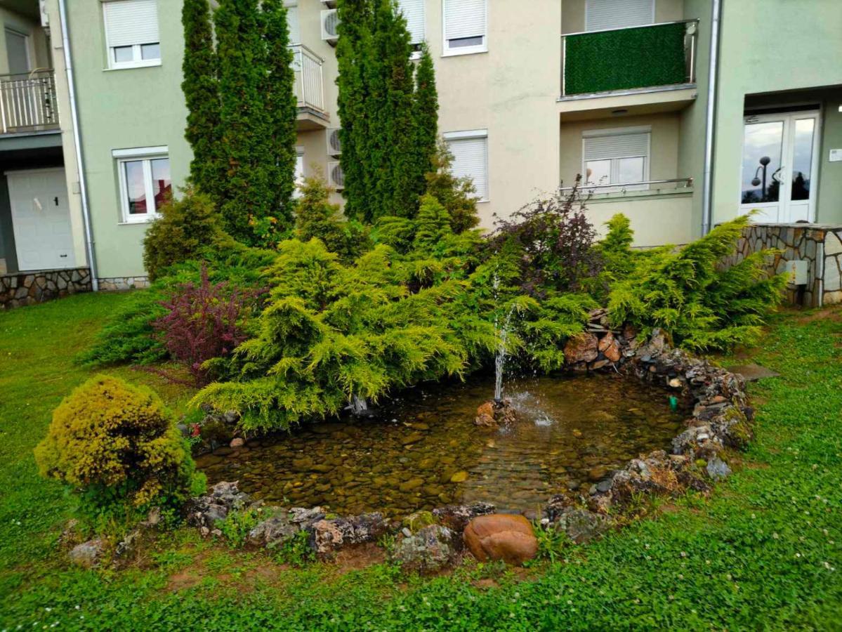 Apartman Jovanovic วรินรัชกา บานยา ภายนอก รูปภาพ